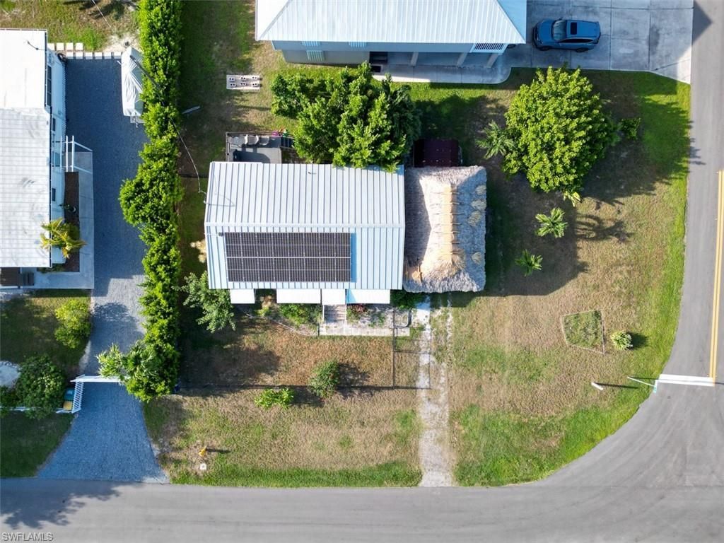 517 Coconut Ave , Other, FL 34140 Photo
