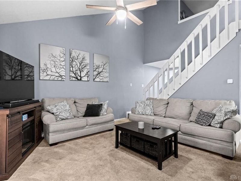 8475 Woodgrove Drive, Washington Township, OH 45458 Photo 6