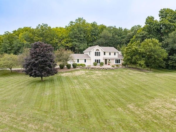 S26W31396 Cregennan Bae, Wales, WI 53183