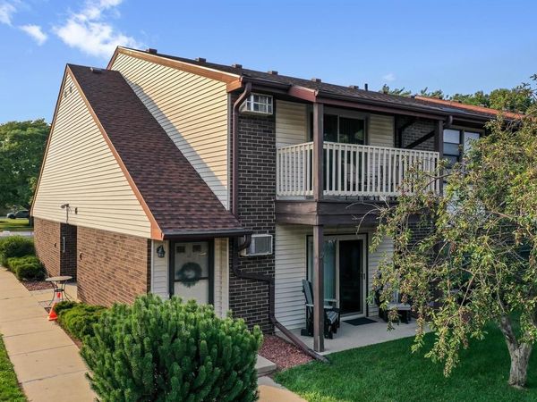 1043 MARVELLE LANE, Unit A11, Green Bay, WI 54304