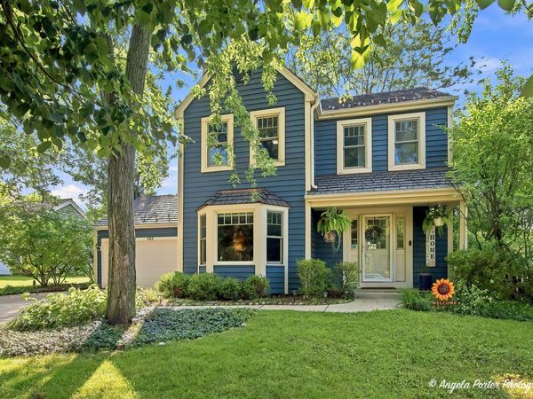 292 MAYFLOWER Court , Gurnee, IL 60031