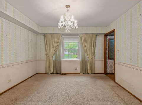 Main Photo
