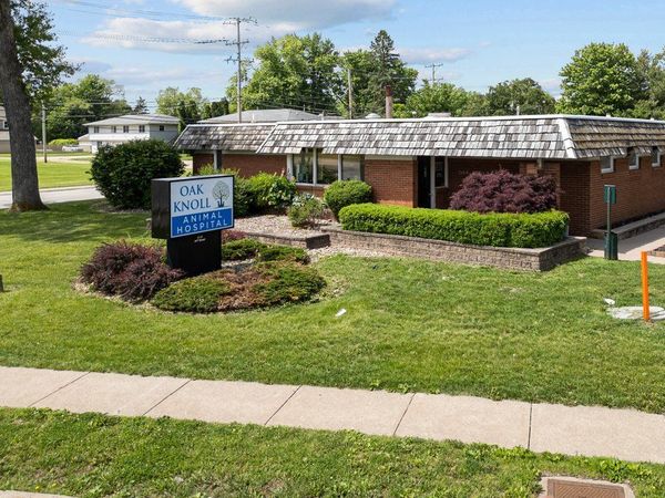 3113 41st Street , Moline, IL 51265