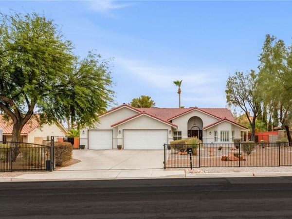 7275 Darby Avenue , Las Vegas, NV 89117