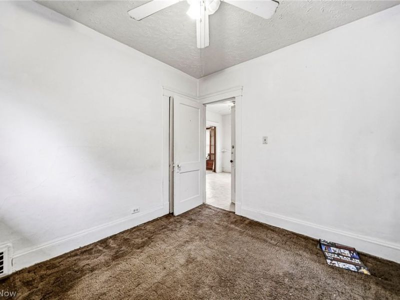 12500 Ferris Avenue, Cleveland, OH 44105 Photo 25
