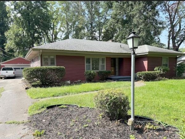 3717 Spruce Drive, Fort Wayne, IN 46809