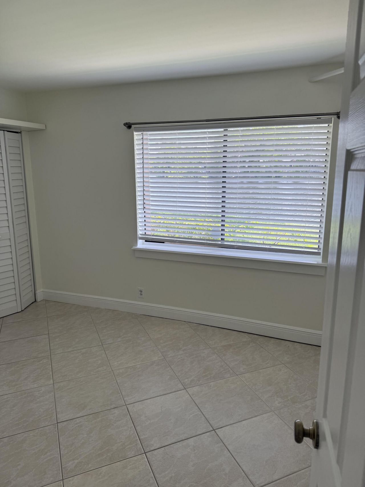 261 Wimbledon Lake Drive, Plantation, FL 33324 Photo
