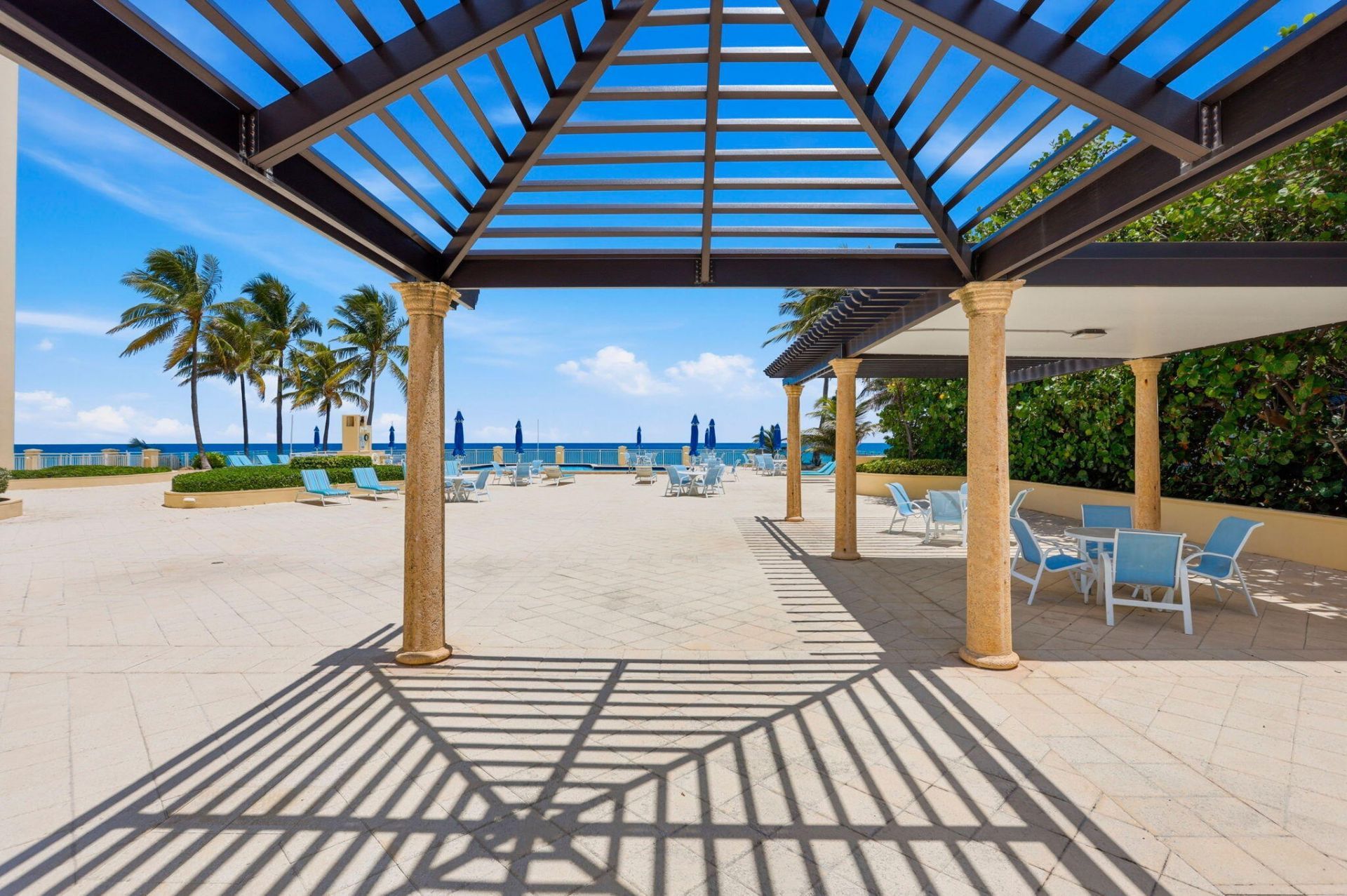 3475 S Ocean Boulevard, Unit 2020, Palm Beach, FL 33480 Photo