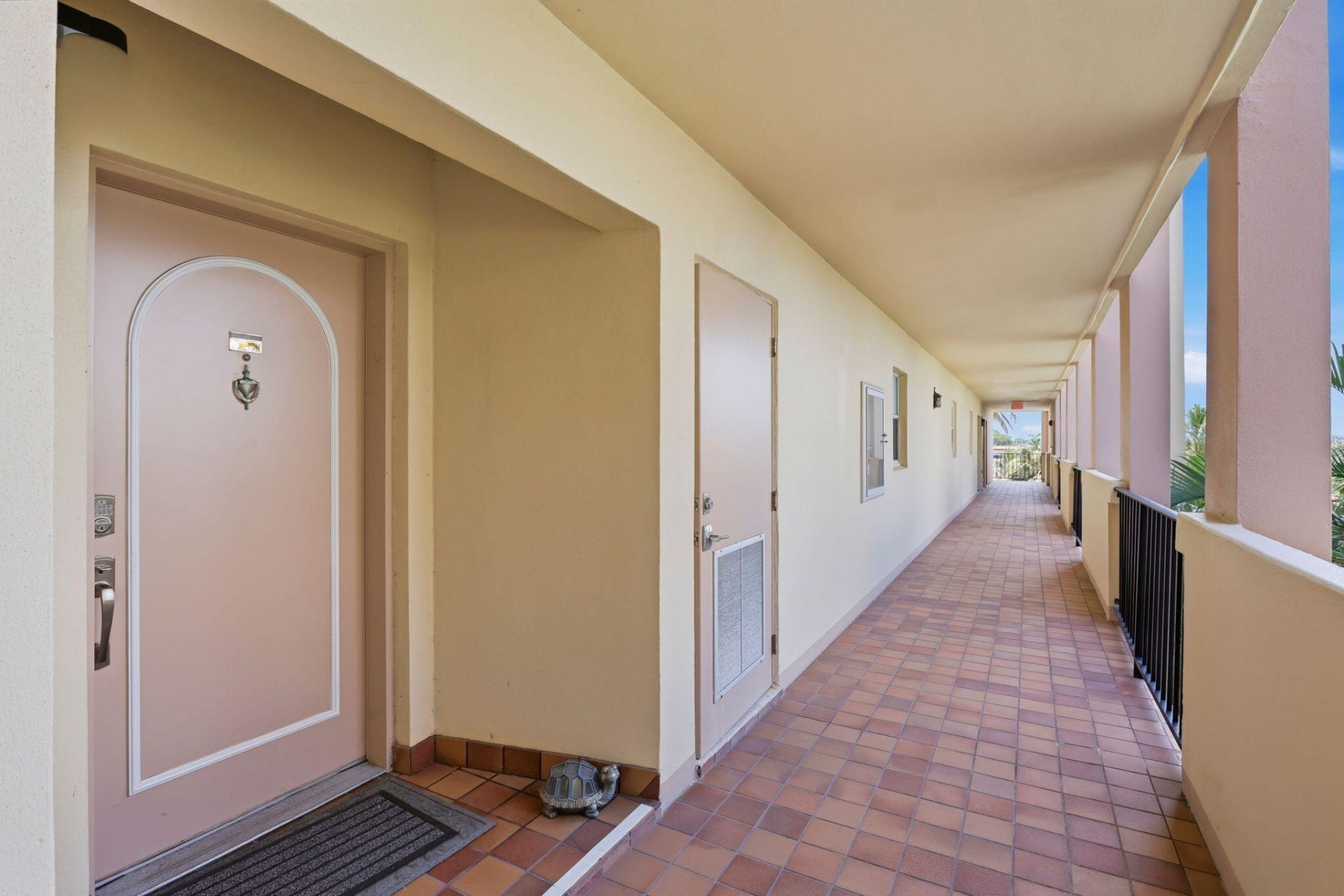 3475 S Ocean Boulevard, Unit 2020, Palm Beach, FL 33480 Photo