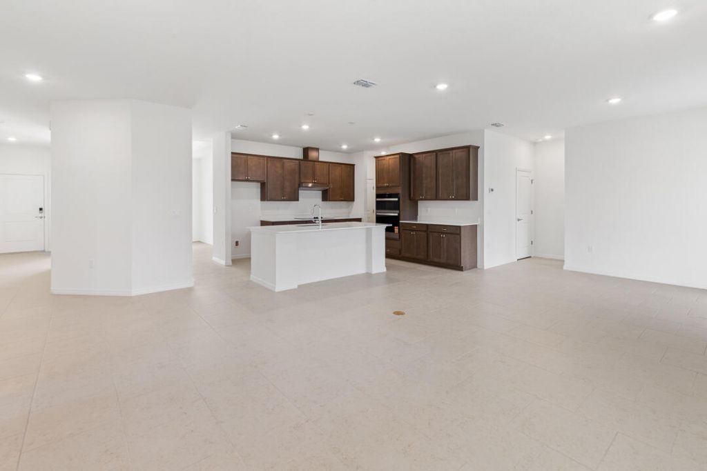 798 SE Seahouse Drive, Port Saint Lucie, FL 34983 Photo