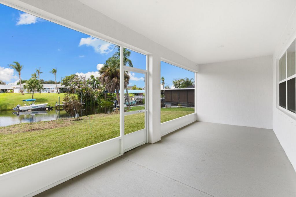 798 SE Seahouse Drive, Port Saint Lucie, FL 34983 Photo