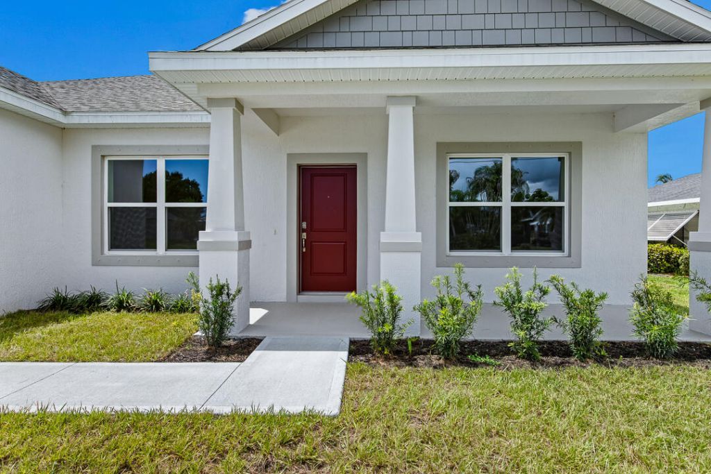 798 SE Seahouse Drive, Port Saint Lucie, FL 34983 Photo