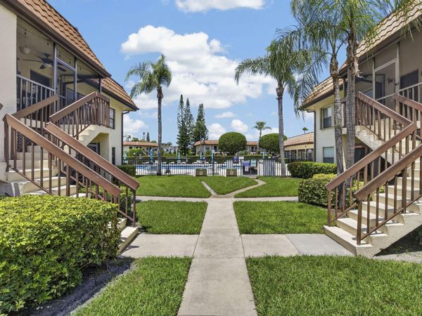 7262 GOLF COLONY Court, Unit 204, Lake Worth, FL 33467