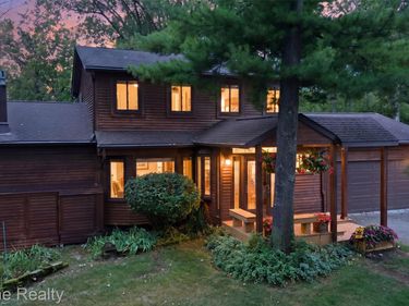 21435 Gill Road, Farmington Hills, Mi 48335