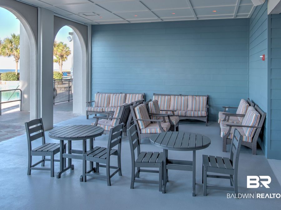 Property Image 100