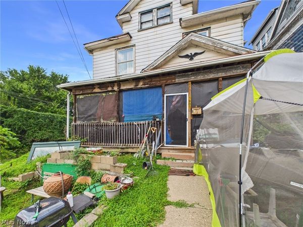1901 Avery Street, Parkersburg, WV 26101