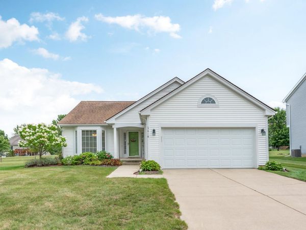 3618 Meadow View Drive, Dexter, MI 48130