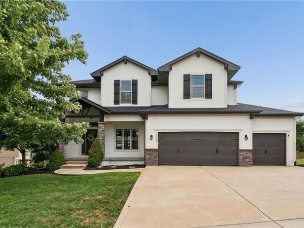 1115 Metfield Lane, Raymore, MO 64083