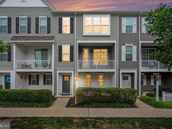 3229 HALEY WAY, MECHANICSBURG, PA 17055