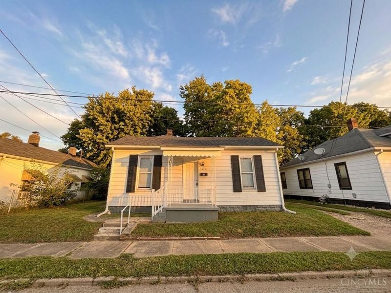 2015 Howard Avenue, Middletown, OH 45044 Photo 1