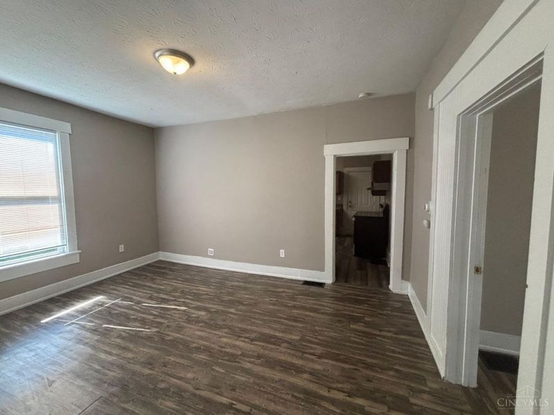 2015 Howard Avenue, Middletown, OH 45044 Photo 3