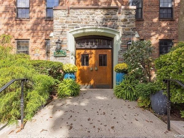 840 Bronx River Road , Unit 3B, Yonkers, NY 10701