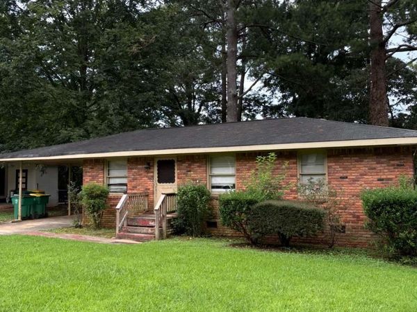 1147 Evelyn Drive, Forest Park, GA 30297