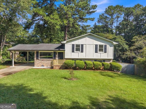 170 Peachtree Court, Riverdale, GA 30274