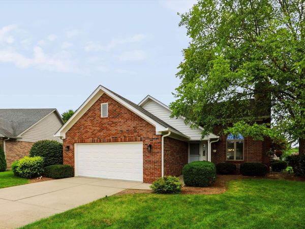 1102 Sarah Court , Greenwood, IN 46142