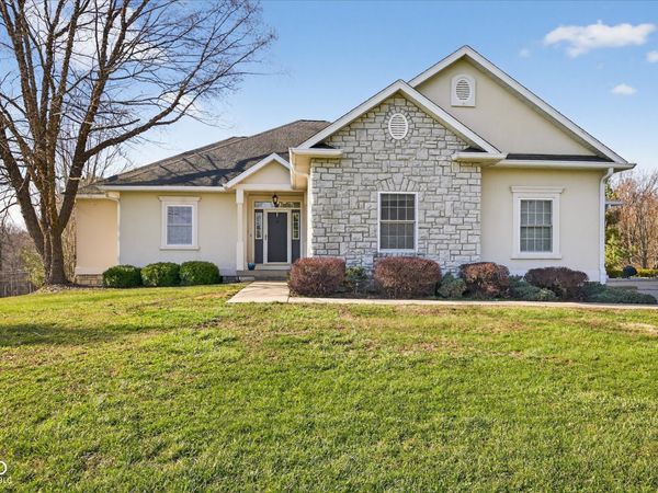 491 E Chambers Pike , Bloomington, IN 47404