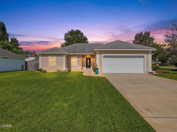 424 Hidden Island Drive, Panama City, FL 32408