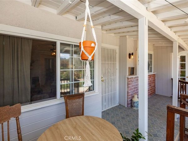 2576 Green Hills, Vista, CA 92084