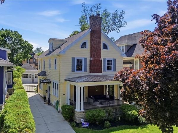 40 Jewett Parkway , Buffalo, NY 14214