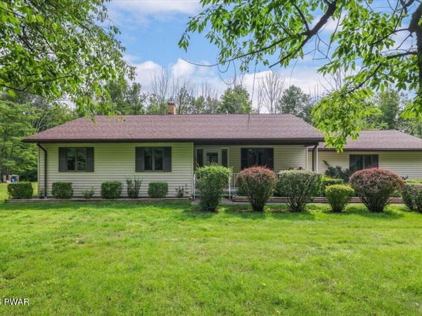 17 Silhouette Lane , Waymart, PA 18472