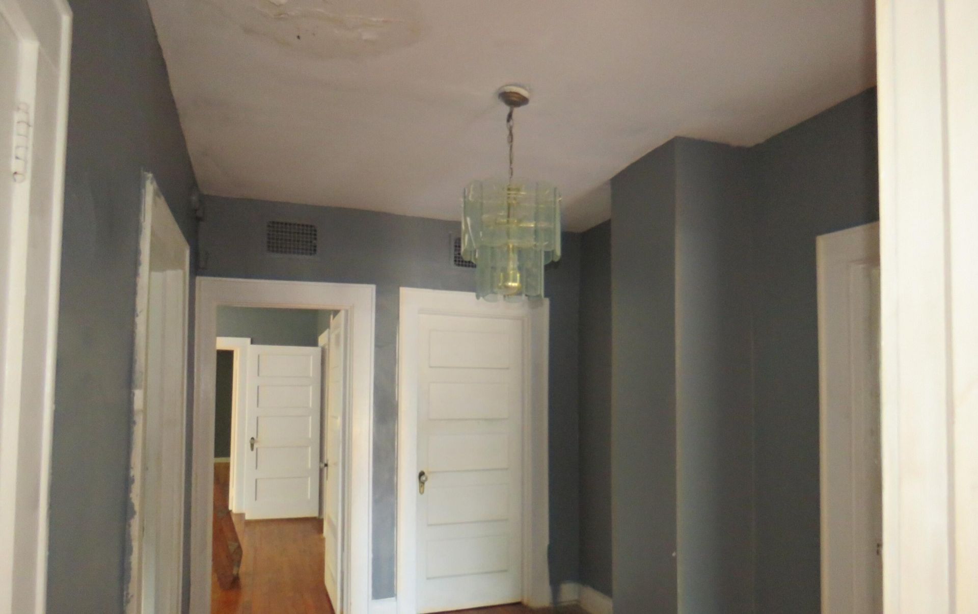 1901 Carolina Avenue Photo 5