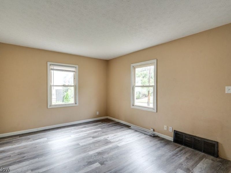 832 Caddo Avenue, Akron, OH 44305 Photo 2