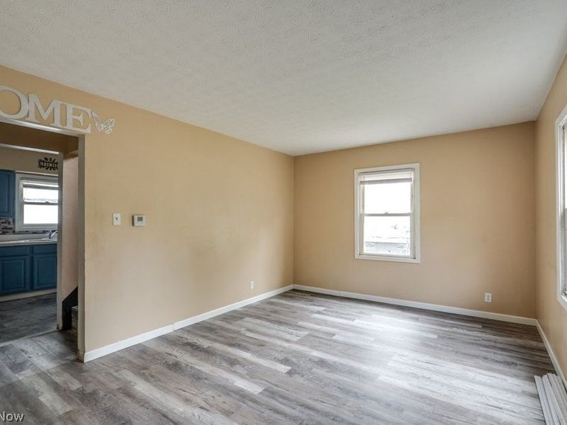 832 Caddo Avenue, Akron, OH 44305 Photo 5