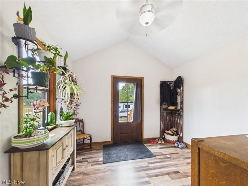 827 Darnold Road, Vincent, OH 45784 Photo 12