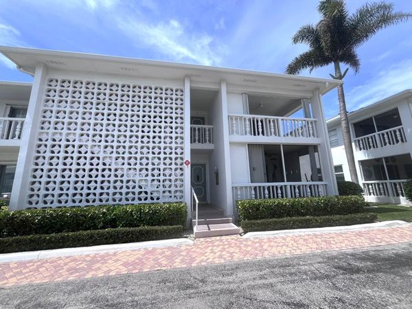 4201 S OCEAN Boulevard, Unit I3, South Palm Beach, FL 33480
