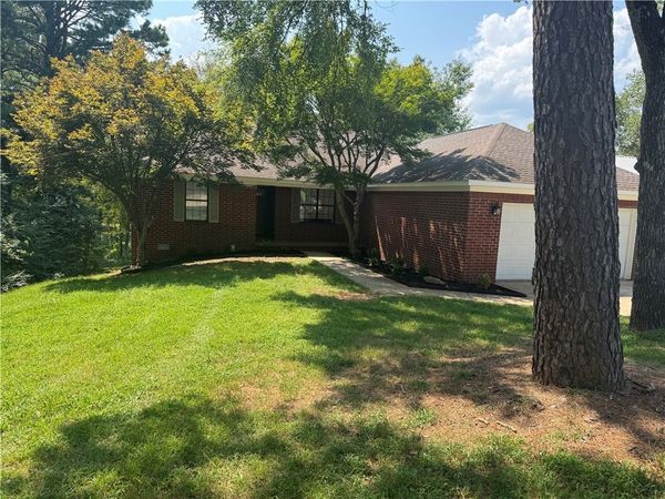 308 Preston Drive , Russellville, AR 72802