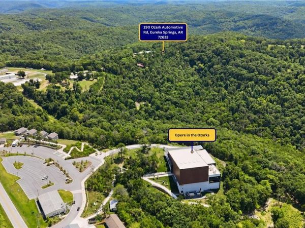 190 Ozark Automotive Road , Eureka Springs, AR 72632