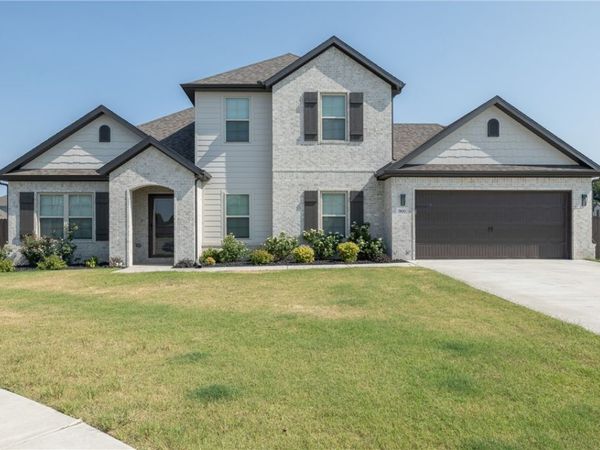 900 Rawlings Circle , Pea Ridge, AR 72751