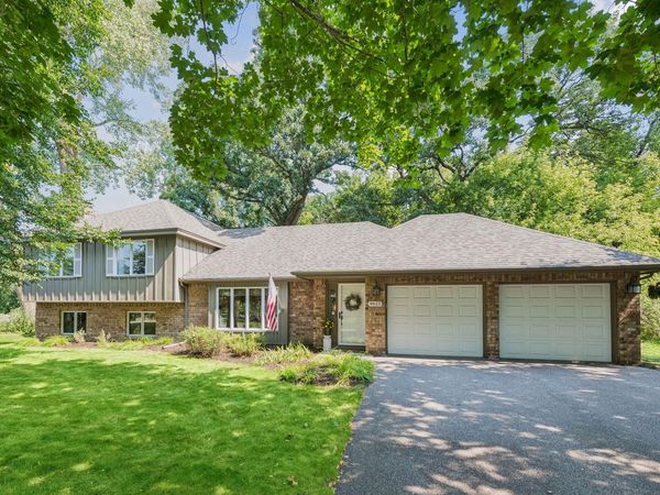 4615 Saddlewood Drive, Minnetonka, MN 55345