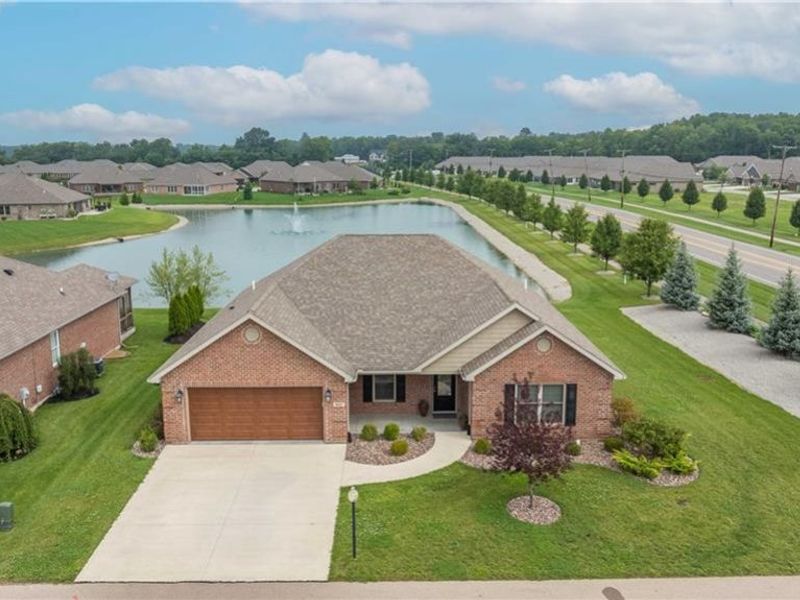 607 W Bentley Circle, Troy, OH 45373 Photo 4