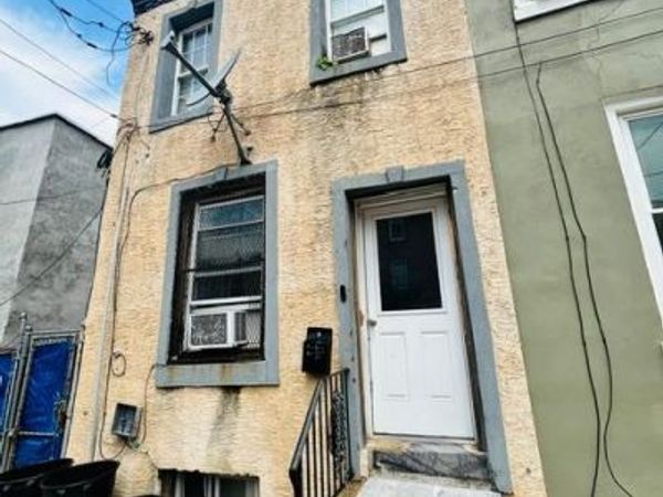 817 W TIOGA STREET, PHILADELPHIA, PA 19140