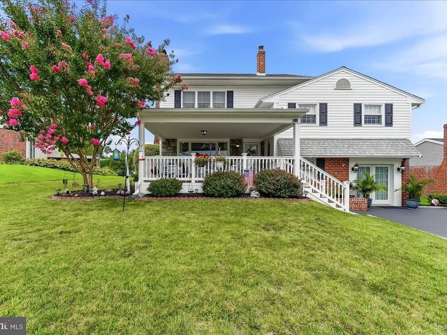 320 Columbia Place, Broomall, PA 19008 Main Photo