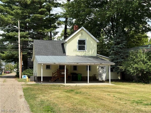 515 E 3rd Street , Dover, OH 44622