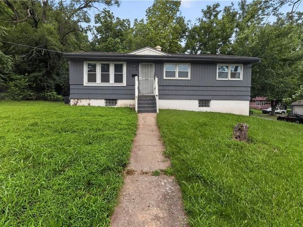 1420 E 82nd Street, Kansas City, MO 64131
