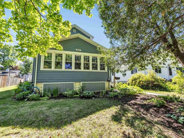 822 N 5TH AVENUE, Sturgeon Bay, WI 54235