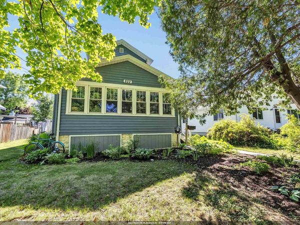 822 N 5TH AVENUE, Sturgeon Bay, WI 54235